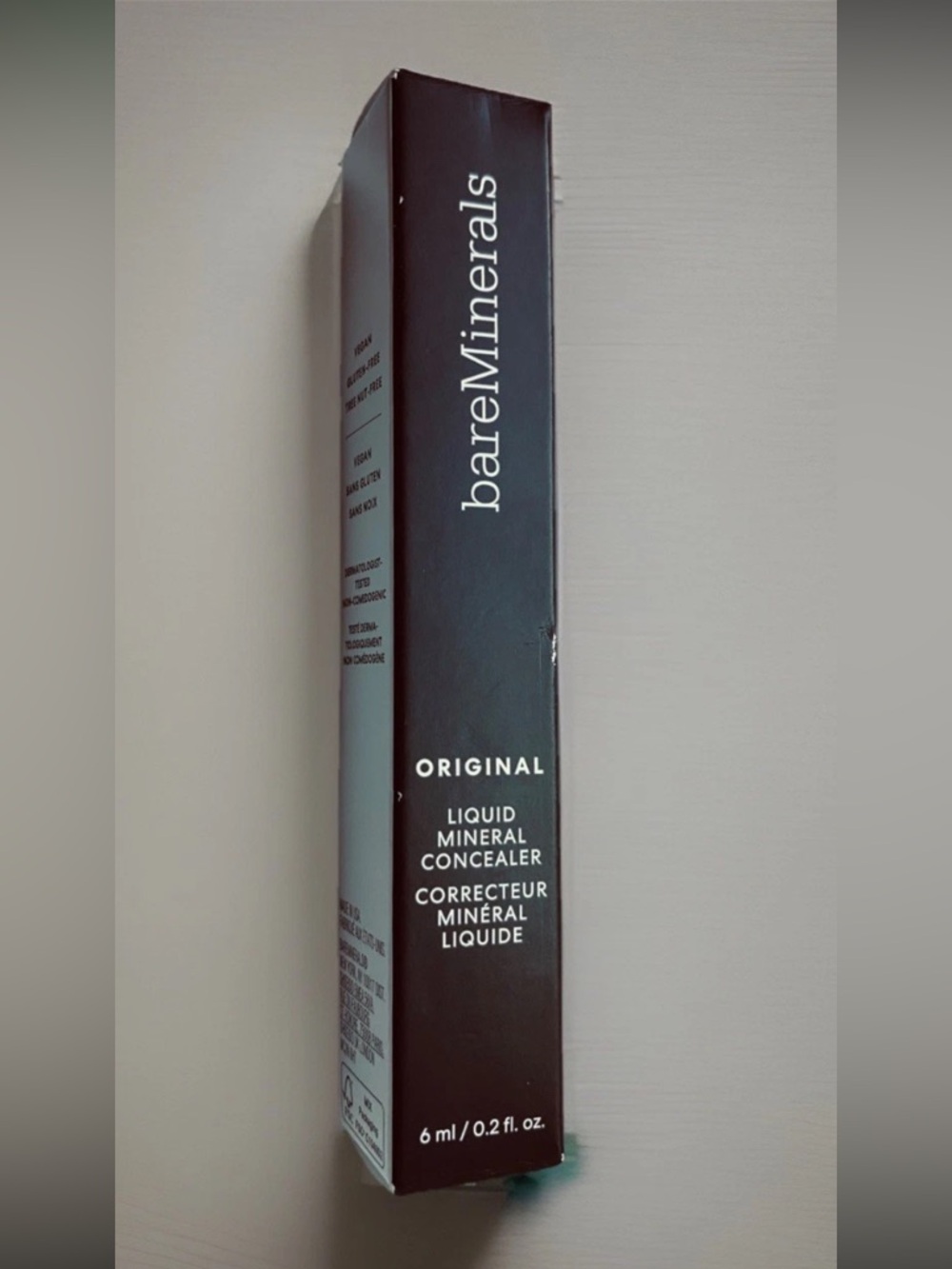 NIB bareMinerals Liquid Concealer Original Shade Light/Med 2.5 Skin Mineral 2005